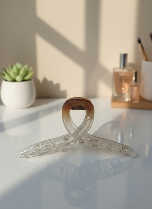 Minimalist Half-Up Hair Clip | Trendy Clear Figure-Eight Claw