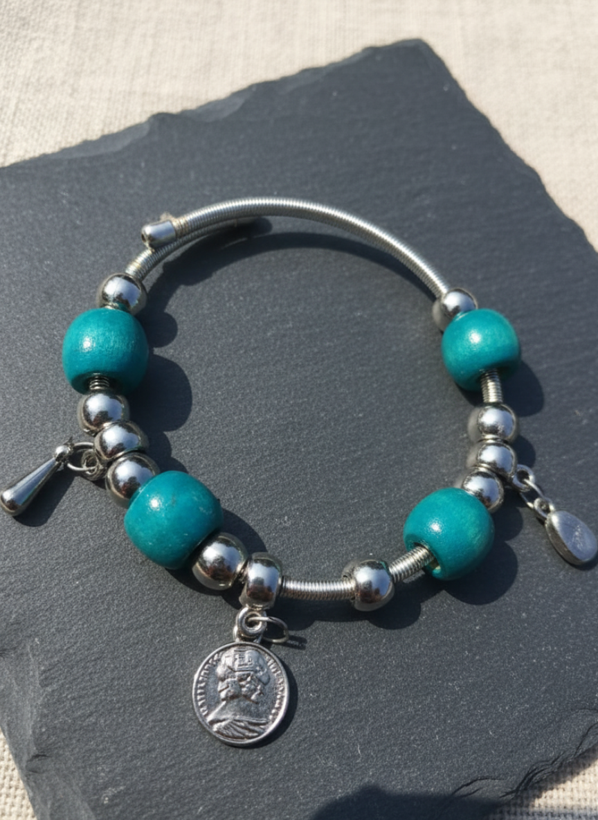 Vibrant Green Beaded Charm Bracelet with Enamel Butterfly