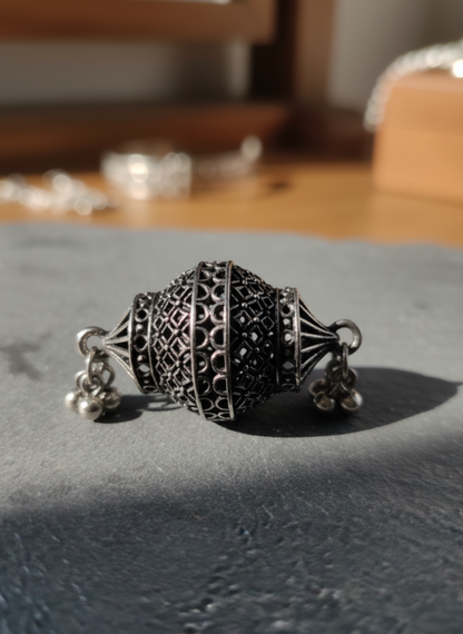 The Queen's Oxidized Lantern Ring