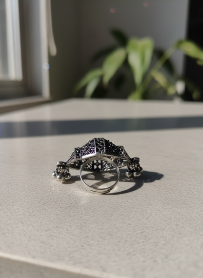The Queen's Oxidized Lantern Ring